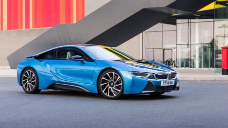 BMW i8 Elegance in Urban Landscape wallpaper