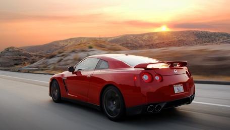 Nissan GT-R Roaring into the Sunset wallpaper