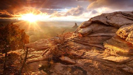 Sunrise Over Canyonlands Majesty wallpaper
