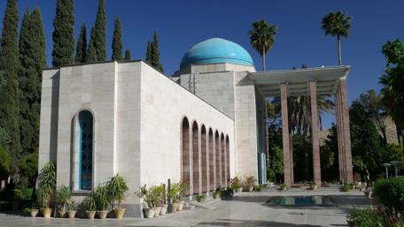 Serene Beauty of Iran's Architectural Heritage wallpaper
