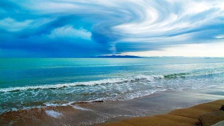 Swirling Ocean Storm Scene wallpaper