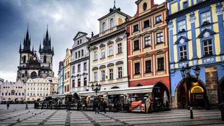 Prague's Evening Charm in Old Town Square 4K View wallpaper