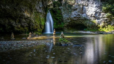 La Tine de Conflens (La Sarraz, Switzerland) wallpaper