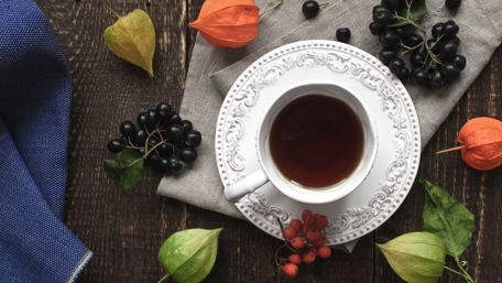 Romantic teacup wallpaper