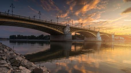 Sunset at Budapest wallpaper