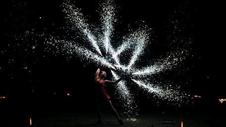Dazzling Fireworks Display at Night wallpaper