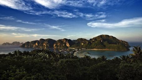 Phi Phi Island viewpont panorama wallpaper