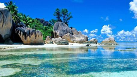 Seychelles Islands ☀️ wallpaper