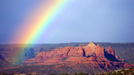 Rainbow over Sedona wallpaper