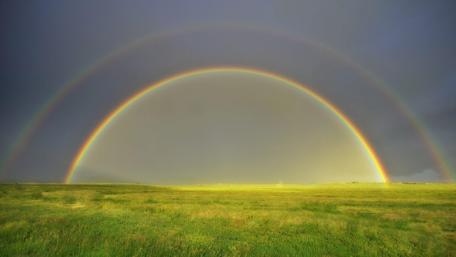 Rainbow on the horizon wallpaper