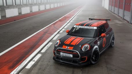 Mini Cooper racing car wallpaper