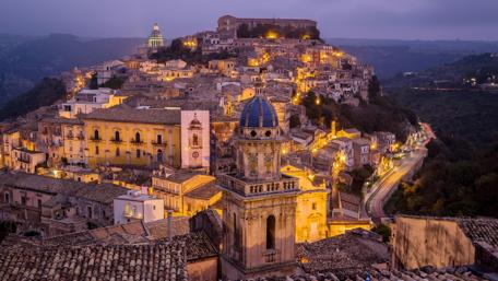 Ragusa at the evening ⛪️ wallpaper