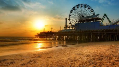 Santa Monica Pier in the sunset, Los Angeles, California wallpaper