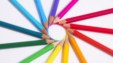 Colorful pencils wallpaper