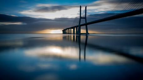 Vasco da Gama Bridge at sunrise wallpaper