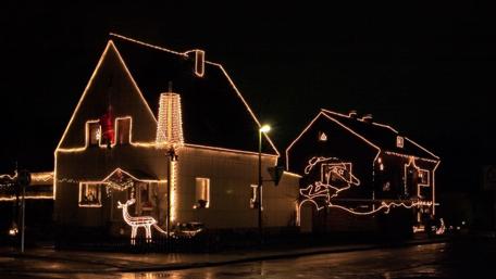 Christmas lights decoration in the house wallpaper