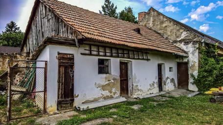Old House wallpaper