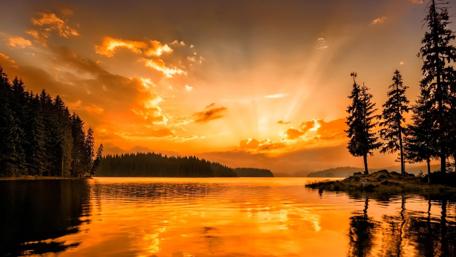Shiroka Polyana lake - Bulgaria wallpaper