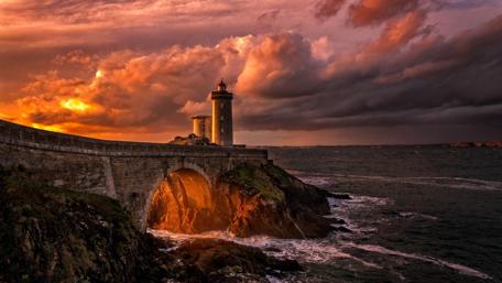 Phare du Petit Minou lighthouse, France wallpaper