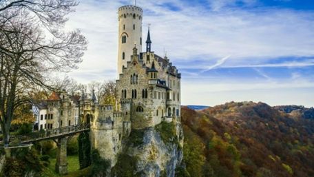 Lichtenstein Castle wallpaper