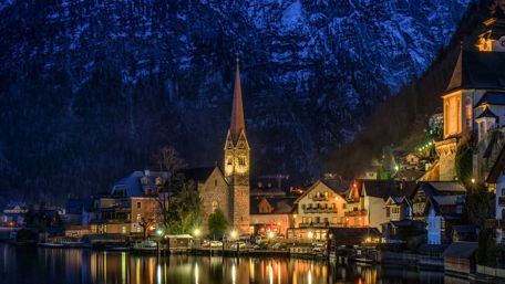 Hallstatt at night, Austria wallpaper