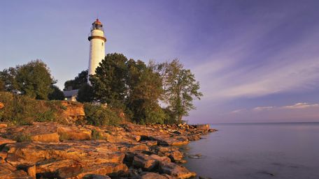Pointe Aux Barques Lighthouse wallpaper