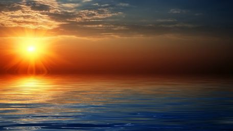 Sunset over the ocean wallpaper