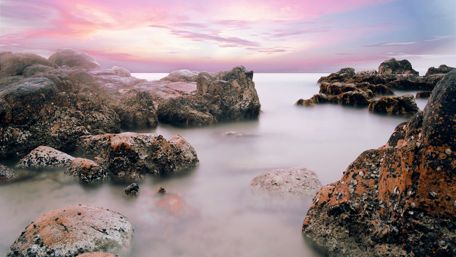 Co Thach beach - Phan Thiet, Vietnam wallpaper