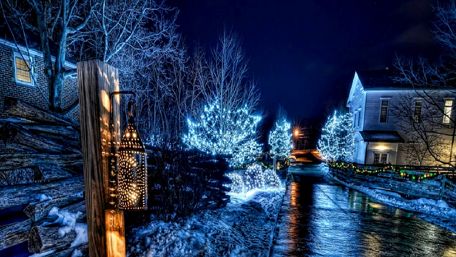 Christmas lights decoration in the street wallpaper