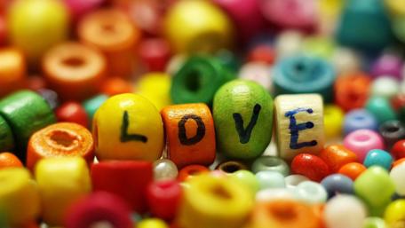 Love wood pearls wallpaper