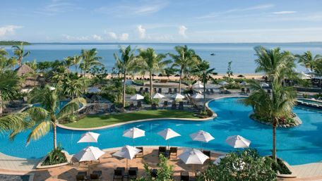 Amazing summer resort in Fiji wallpaper