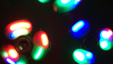 Vibrant Neon Light Patterns wallpaper