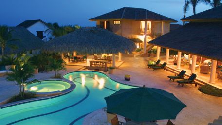 Hotel at night in Bayahibe, Dominican Republic wallpaper