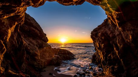 Sunset at El Matador State Beach - Malibu, California, United States wallpaper