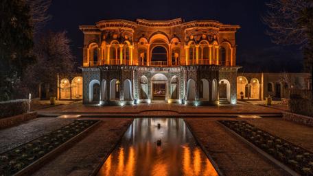 Shazdeh Mahan Garden wallpaper