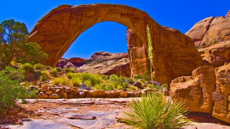 Rainbow Bridge National Monument - Sacred Navajo land in Utah wallpaper