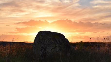 Stone in the sunset wallpaper