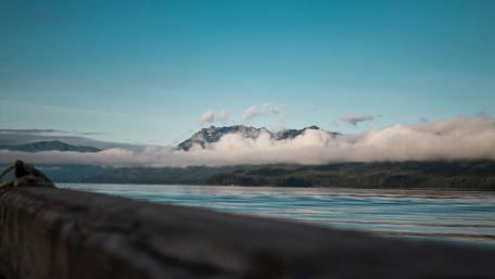 Cloudy mountains wallpaper