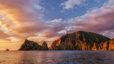 Eastern coast of Kamchatka wallpaper