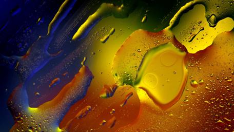 Color gradient water drops wallpaper