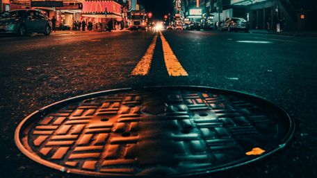 Midnight City Streets with Urban Charm wallpaper