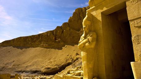 Mortuary Temple of Hatshepsut wallpaper