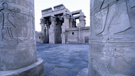 Temple of Kom Ombo (Kom Ombo, Aswan, Egypt) wallpaper
