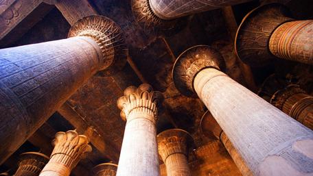 Temple of god Khenoum - Esna, Egypt wallpaper