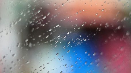 Droplest on the glass wallpaper