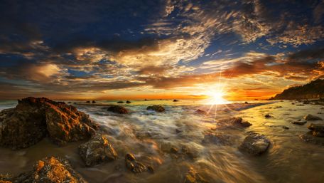 El Matador State Beach at sunset - Malibu, California wallpaper