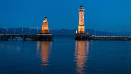 Lindau Lighthouse - Germany wallpaper