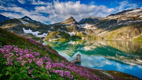 Spring landscape from Weißsee -  Nationalpark Hohe Tauern wallpaper