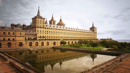 The Royal Site of San Lorenzo de El Escorial - Spain wallpaper