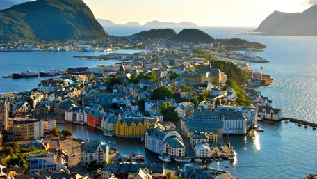 Ålesund - Norway wallpaper